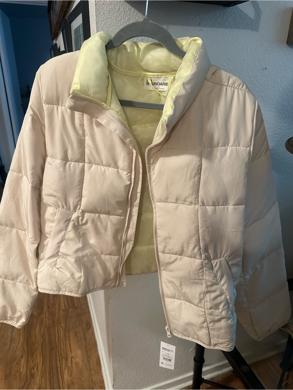 Cream Puffer Jacket with Lemon Lining